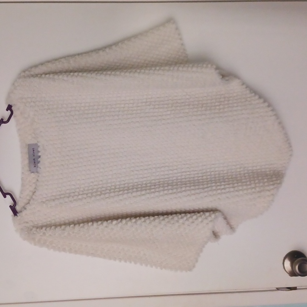Black Rivet, furry textured poncho, Size L/XL Cream Color